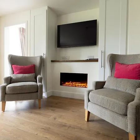 Ballylickey House And Garden Chalet